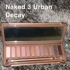 Naked 3 Eyeshadow Palette